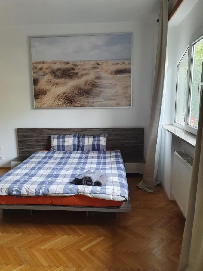 Cismigiu Garden Apartment Бухарест Экстерьер фото