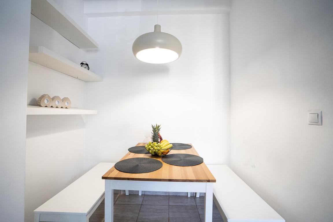 Cismigiu Garden Apartment Бухарест Экстерьер фото